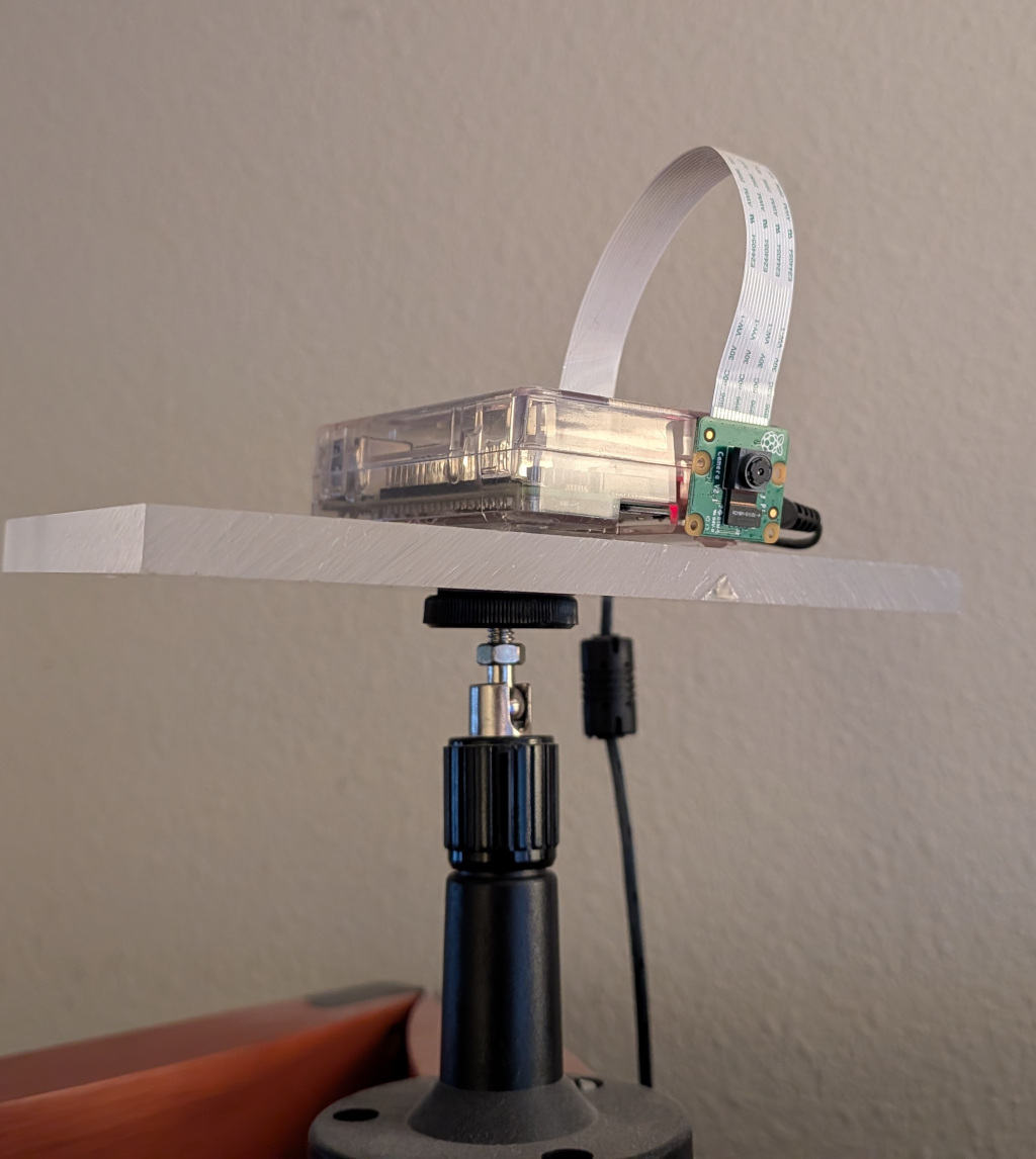 picture of the camera in the livingroom